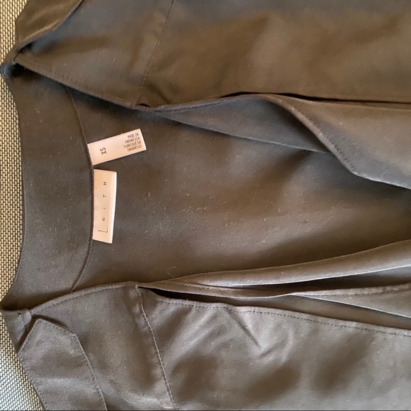 Light weight structure jacket - Picture 5 of 5